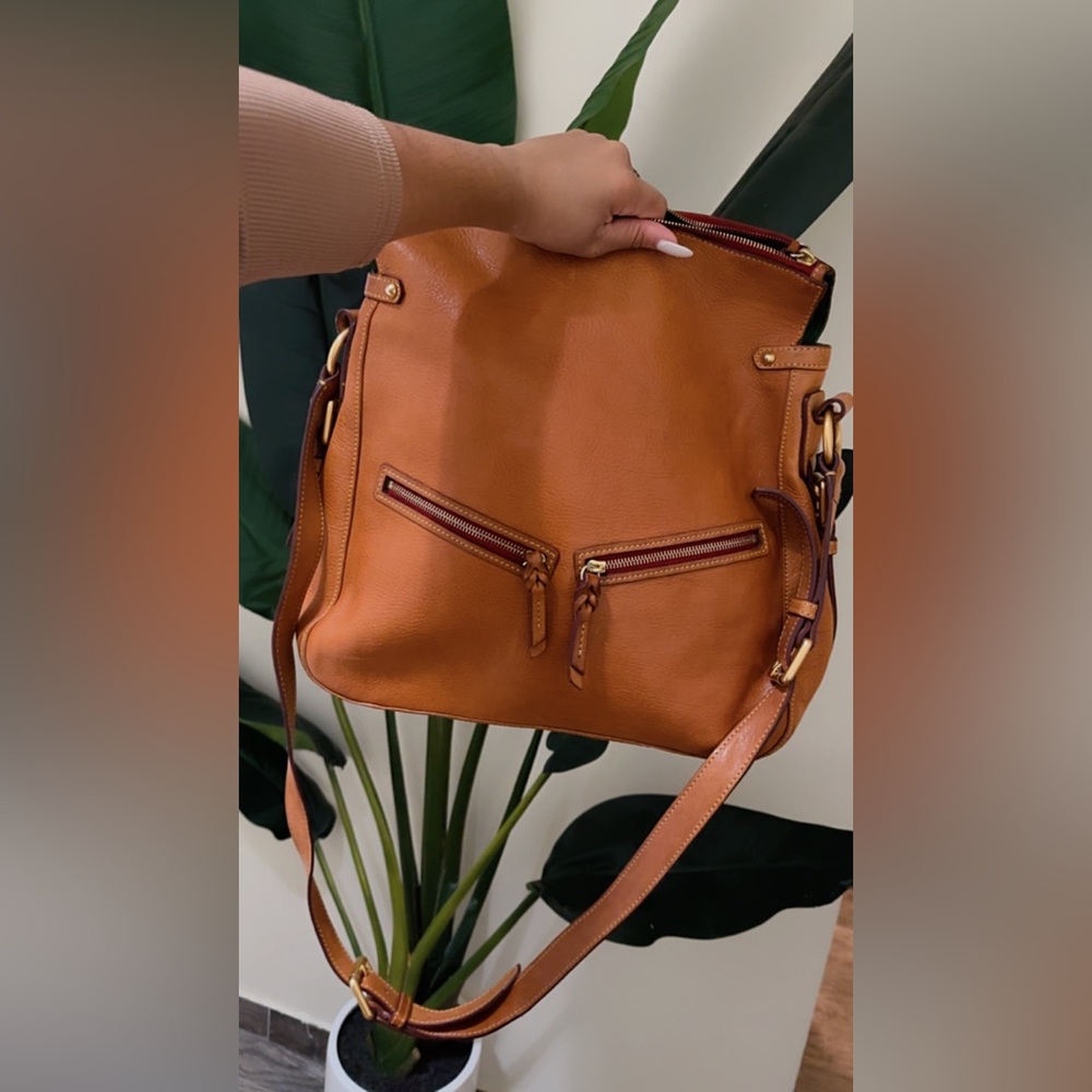 Dooney & Bourke
